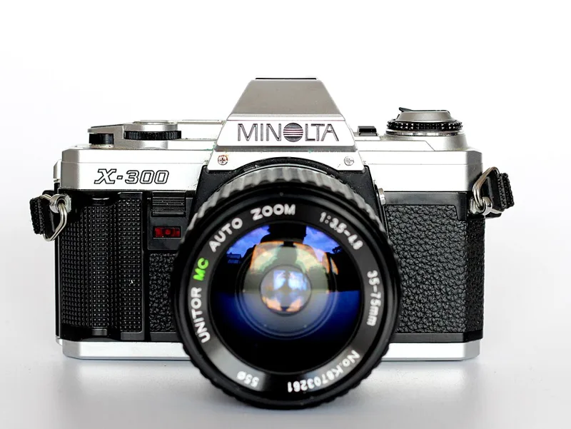 Minolta X-300