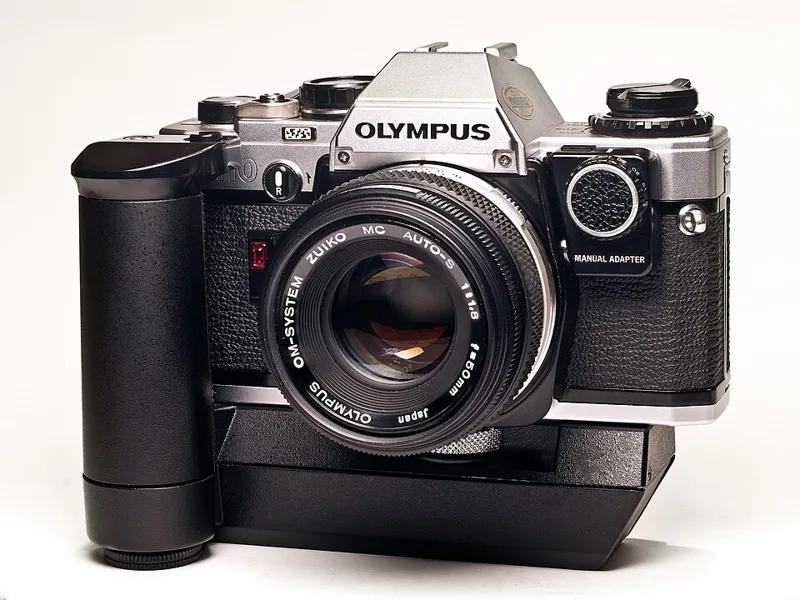 Olympus OM10